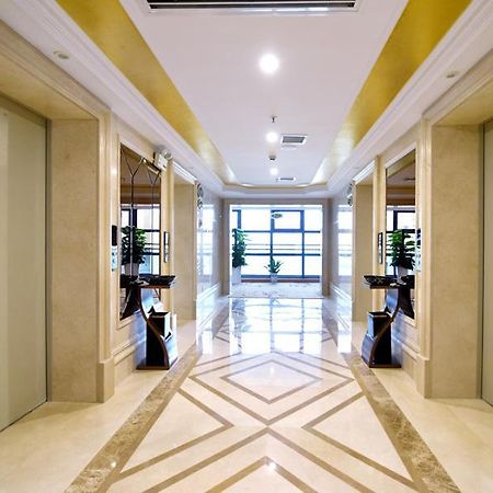 Vienna International Hotel Changsha Ziwei Road Exterior photo