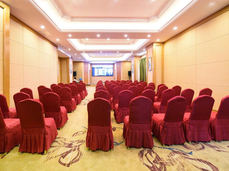 Vienna International Hotel Changsha Ziwei Road Exterior photo